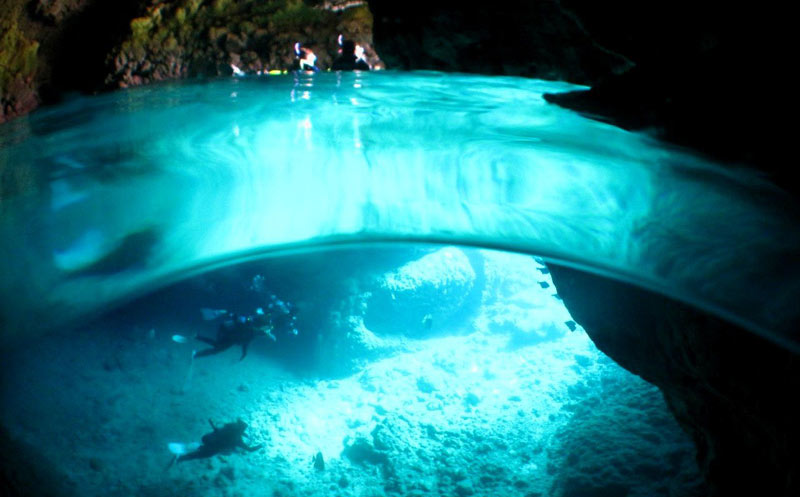 沖縄青の洞窟完全ガイド