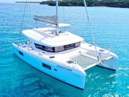 ヨットクルーズ